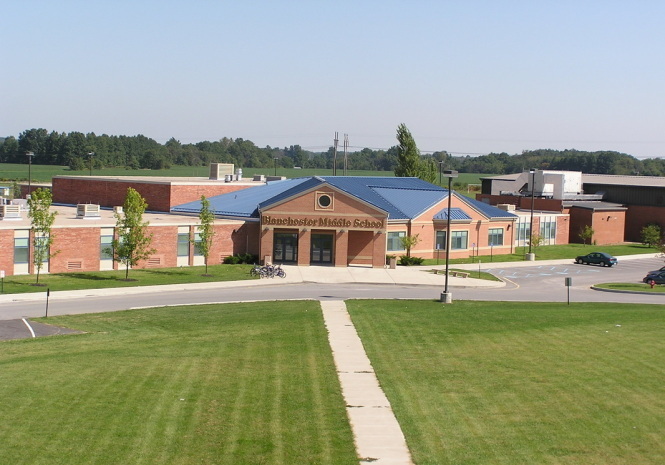 exterior view of Blanchester middle school building